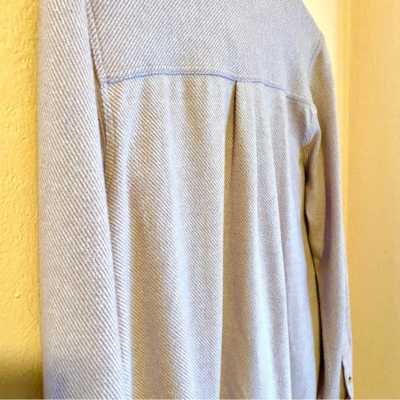 Faherty LEGEND SWEATER SHIRT Fawn Pink Twill Medium - Picture 6 of 10